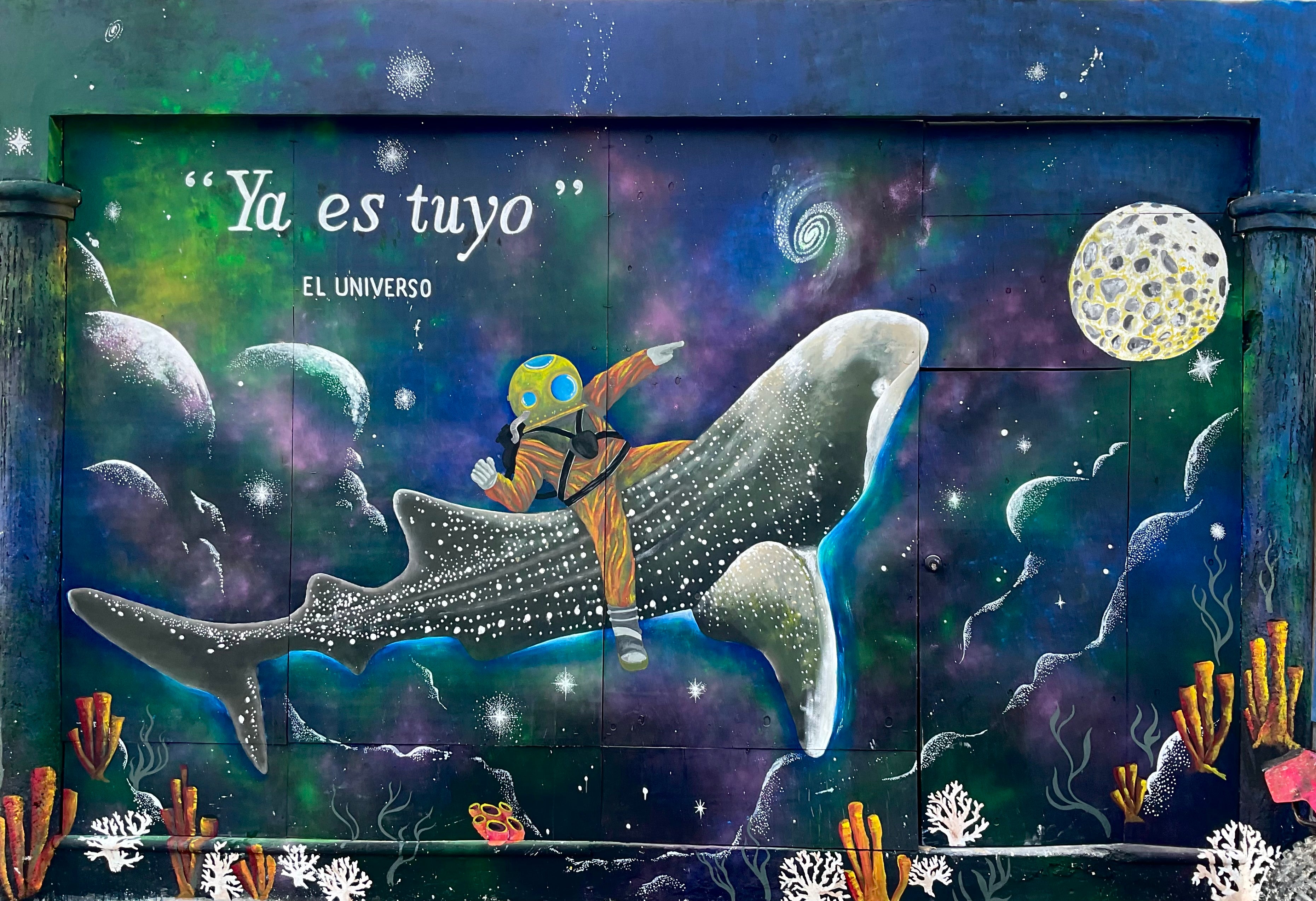 Cotov Guerrero murales Holbox México